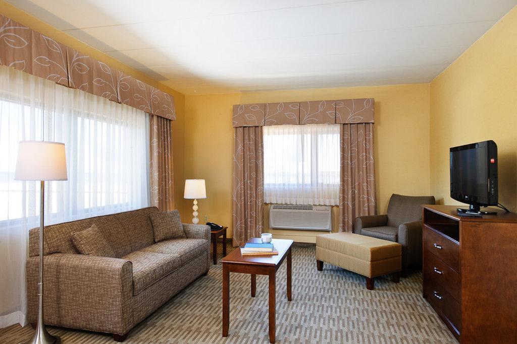 Holiday Inn Express Philadelphia Airport By Ihg Essington Exterior foto