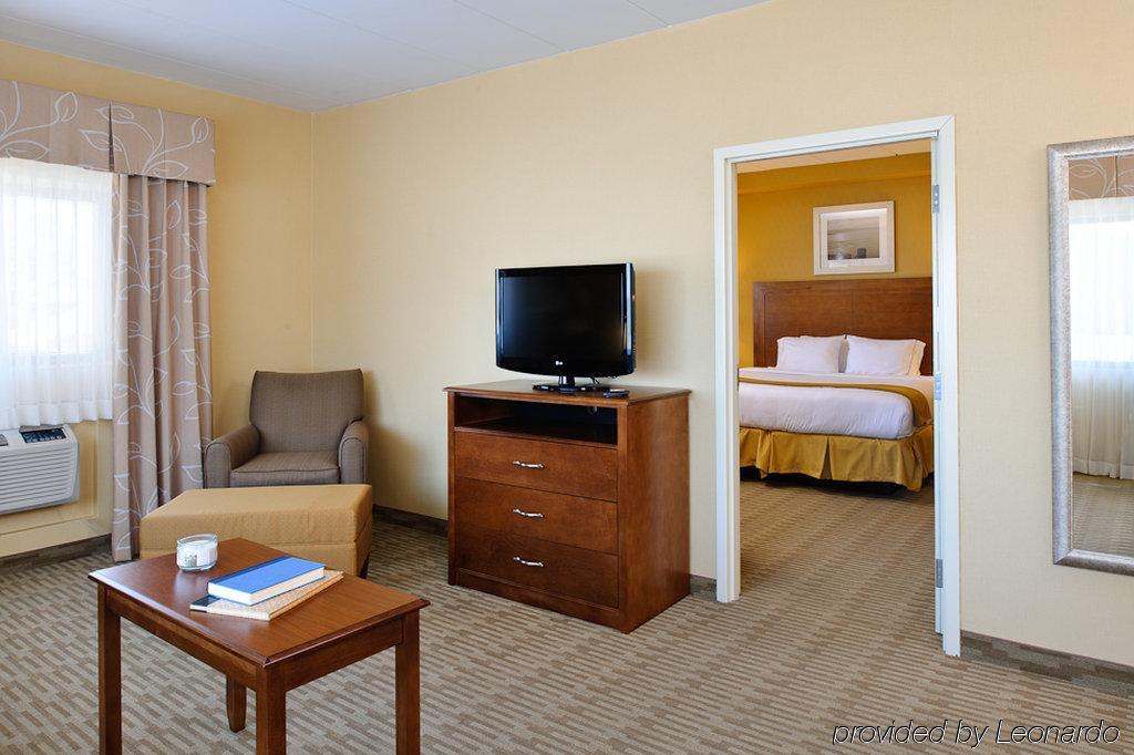 Holiday Inn Express Philadelphia Airport By Ihg Essington Habitación foto
